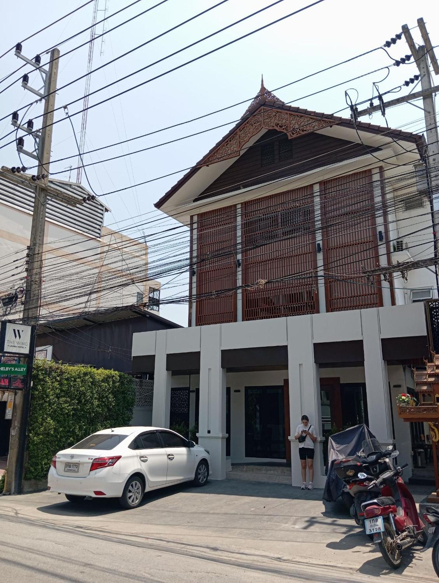 The Wing Lanna Hotel Chiang Mai Exterior photo